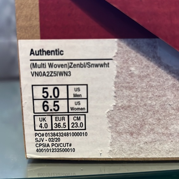 Authentic Vans - Picture 4 of 4